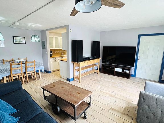 3rd image of 801 Meridian Ave APT 1A