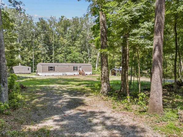 3933 288th Ter, Branford, FL 32008