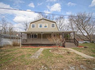 7176 Depot Rd, Radford, VA 24141