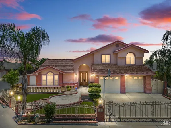 1828 Poplar Ave, Delano, CA 93215