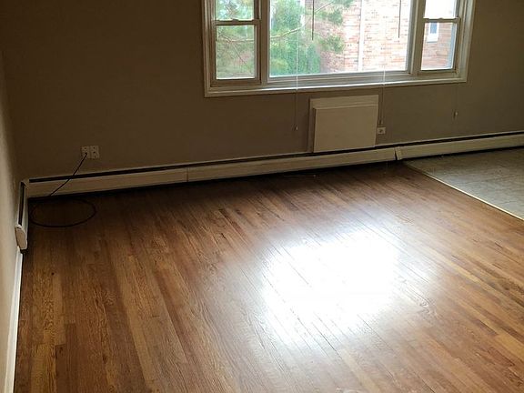 3rd image of 5163 Electric Ave APT 2H