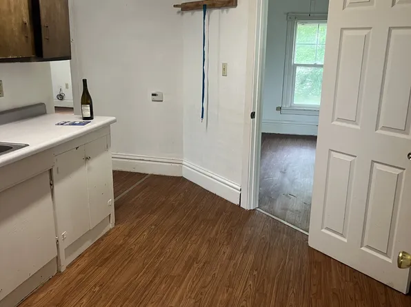 300 Jones Street - Upper, 300 Jones St, Fayette, IA 52142