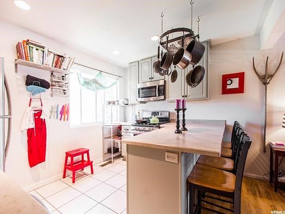 5th image of 650 N 300 W APT 212