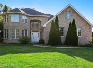 1204 Richmond Ave, Westmont, IL