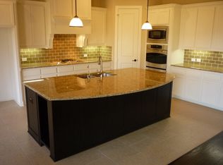 437 Four Stones Blvd, Lewisville, TX 75056