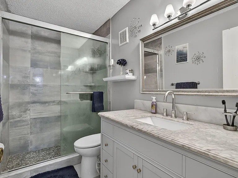 4791 Alder Dr #C — Photo 31