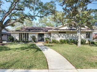 5310 Rutherglenn Dr, Houston, TX 77096