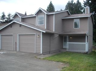 5826 East Dr #B, Everett, WA 98203