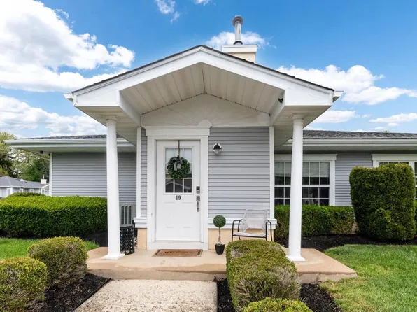 2139 E Chestnut Ave APT 19, Vineland, NJ 08361