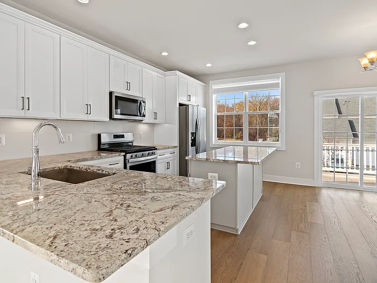 Kitchen (Main Level)
