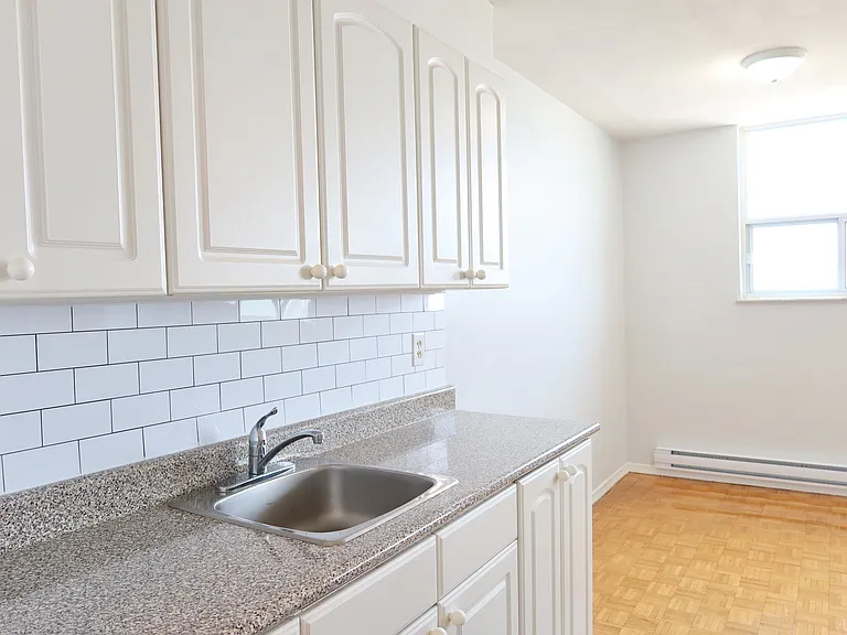 60 Gowan Ave #1 — Photo 6