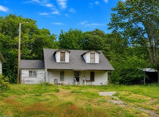 529 Ridgeline Rd, Union Grove, NC 28689