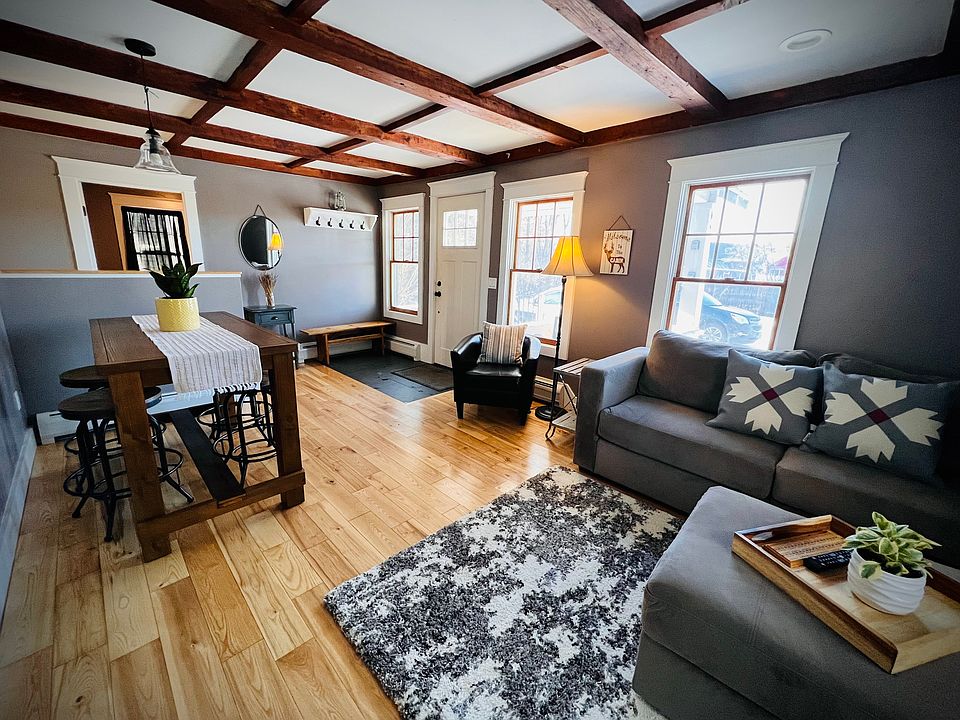 Cozy and open, the living and dining area is comfortable and efficient.