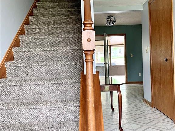 2nd image of 3714 Fernwood Dr