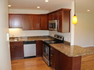 821 Court St, Keene, NH 03431