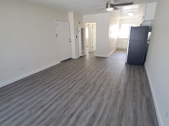 2nd image of 4025 1/2 Coco Ave #14A