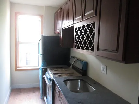 Rented by The Hamilton Group | media 26