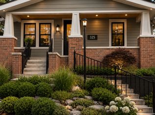 325 Parkdale Ave, Rochester, MI 48307