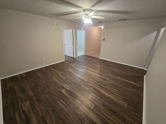 3rd image of 2704 85th St