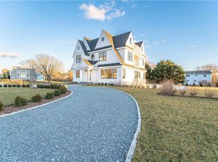 4 Chartier Cir, Newport, RI 02840