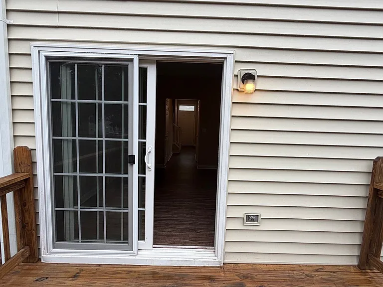 2361 Laconia Ct — Photo 9