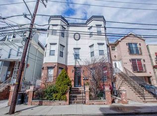 540 37th St #202, Union City, NJ 07087