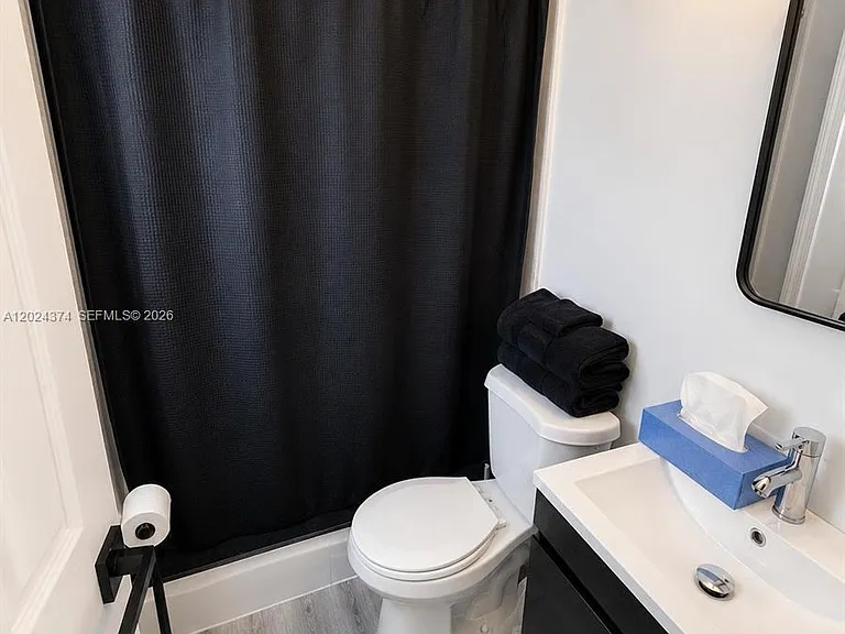 3210 Canal Dr #6 — Photo 7