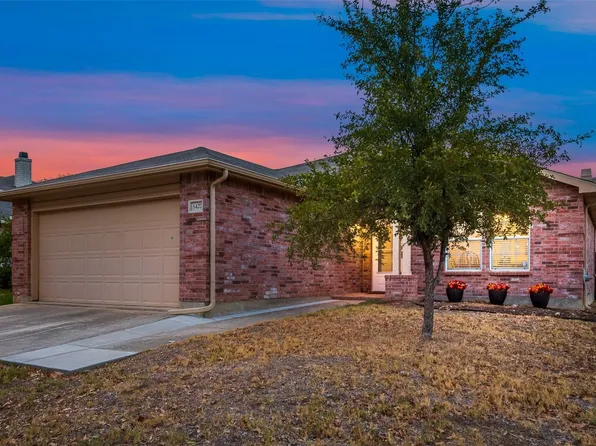 3427 Clydesdale Dr, Denton, TX 76210