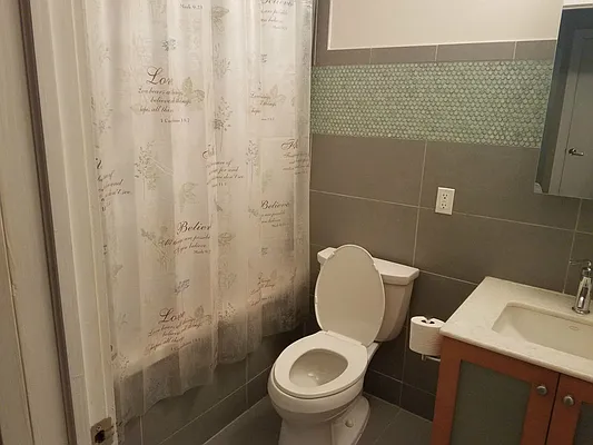 Rented by Keller Williams NYC | media 27