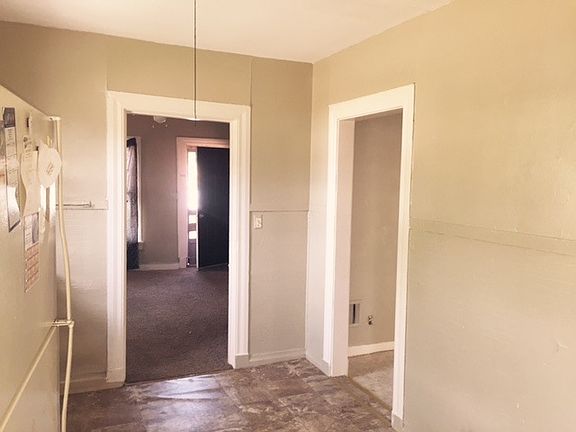 2nd image of 1600 Burnett St APT A