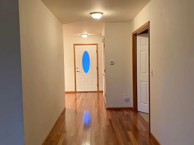 1163 Homestead Dr — Photo 3