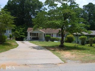 206 Howell Dr SW, Atlanta, GA 30331