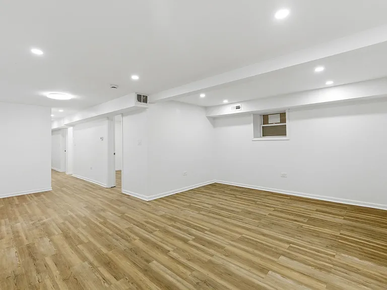 736 N Sawyer Ave #G — Photo 7