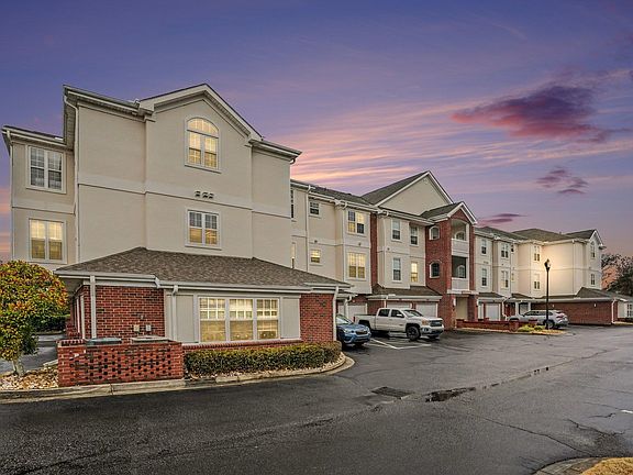 2nd image of 2241 Waterview Dr. #131