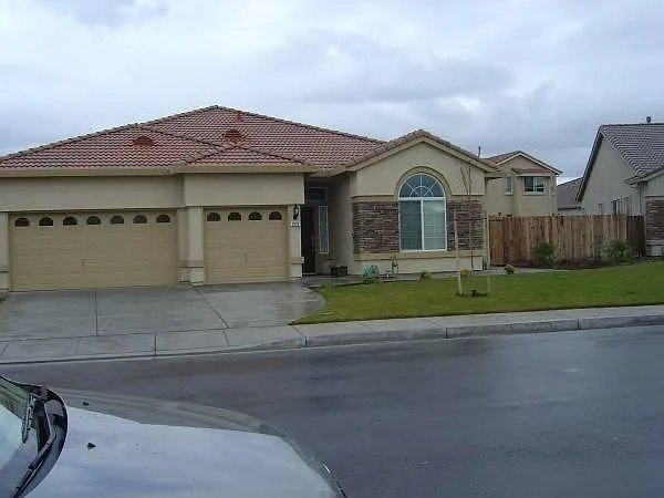 2078 Ashley Ln photo 1
