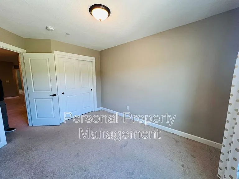 4307 NW Sage Loop — Photo 16