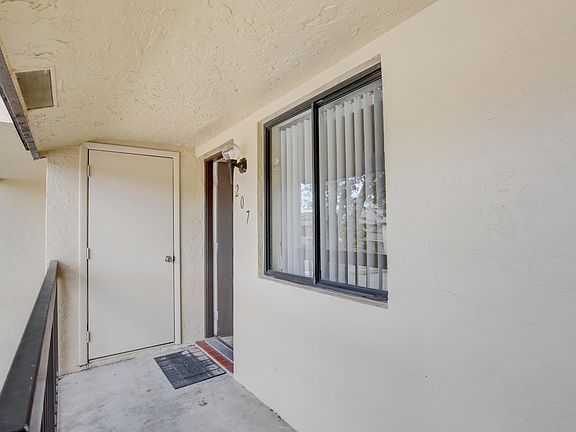 3rd image of 21943 Remsen Terrace #207