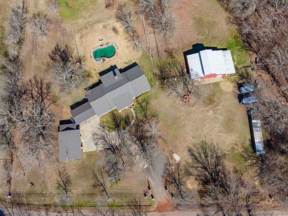2nd image of 24 County Road 1060