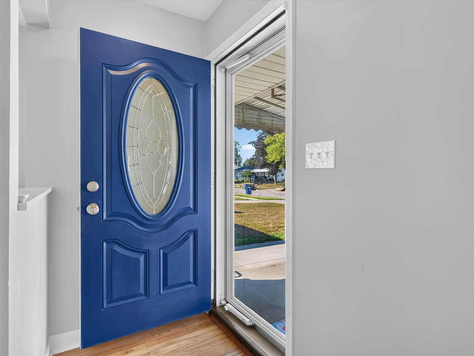 3 bed, 1014 sqft, $1,800 — Photo 4