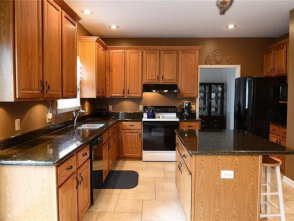 5th image of 20937 Shandon Ct