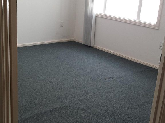 4th image of 2087 30th Ave