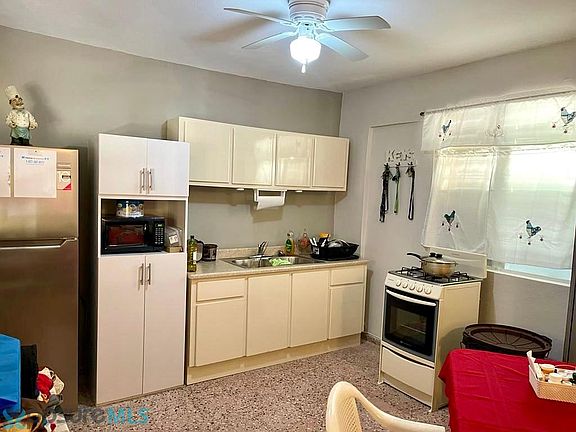 5th image of 411 Atalaya