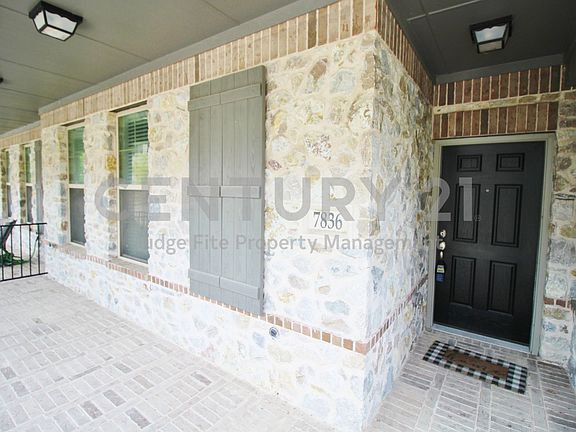 2nd image of 7836 Manilla Dr