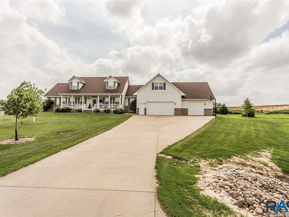 305 E Pine Lake Dr, Sioux Falls, SD 57110 Zillow
