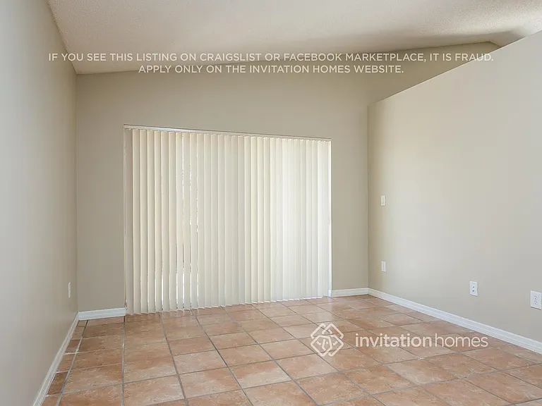 15927 SW 82nd St — Photo 7