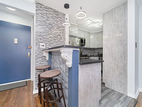 5th image of 1271 51st St #4J