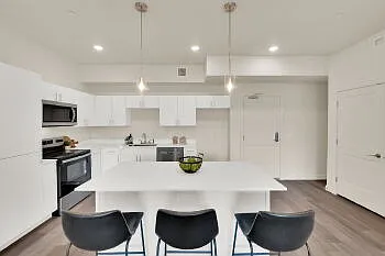 155 E 900 S #307 — Photo 29