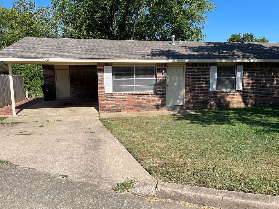 1st image of 624 Archer Ct