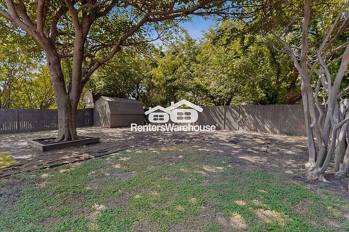 6529 Blue Grass Dr — Photo 39