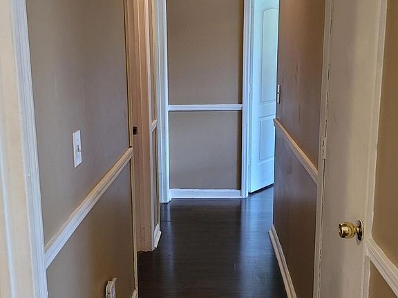 5th image of 415 Watercress Dr